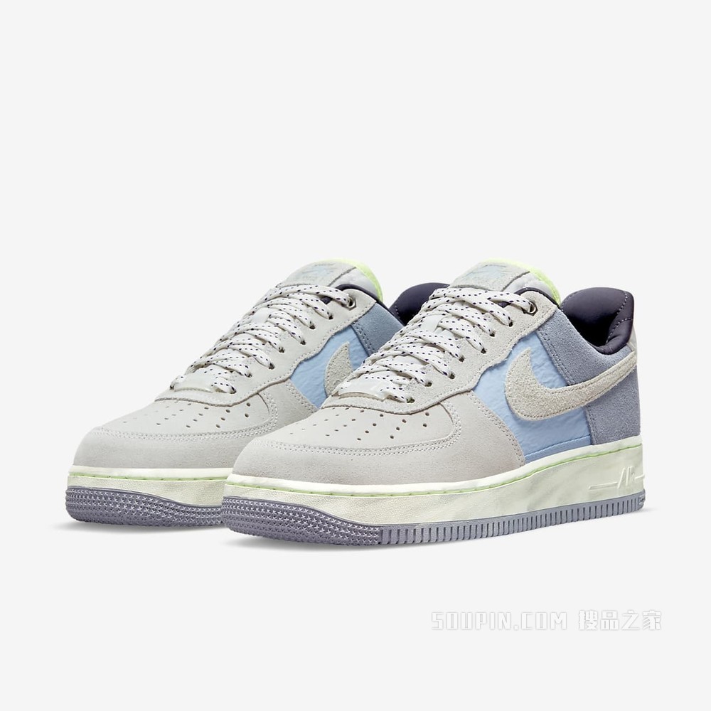 Nike Air Force 1 '07 LX 女子运动鞋
