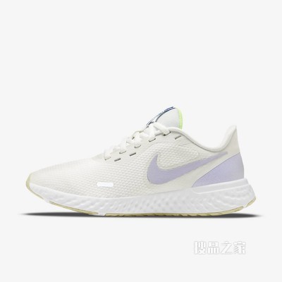 Nike Revolution 5 女子跑步鞋
