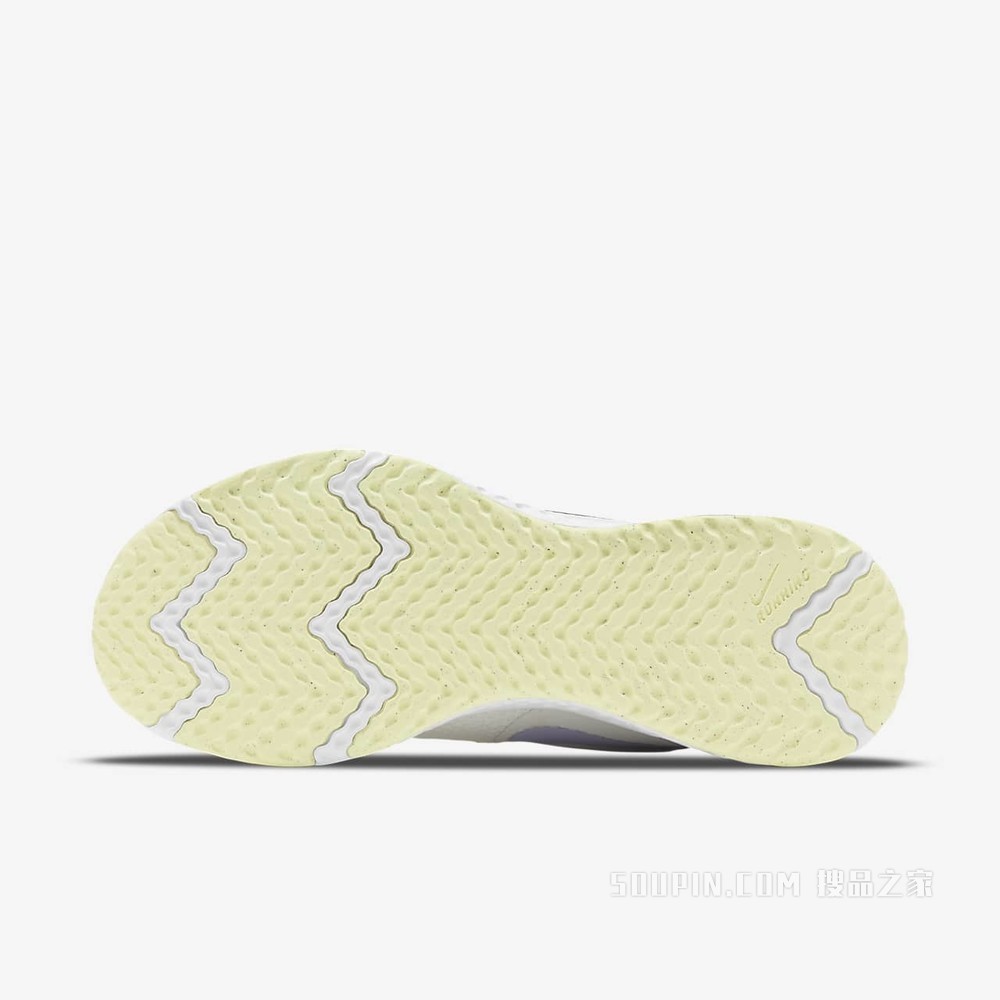Nike Revolution 5 女子跑步鞋