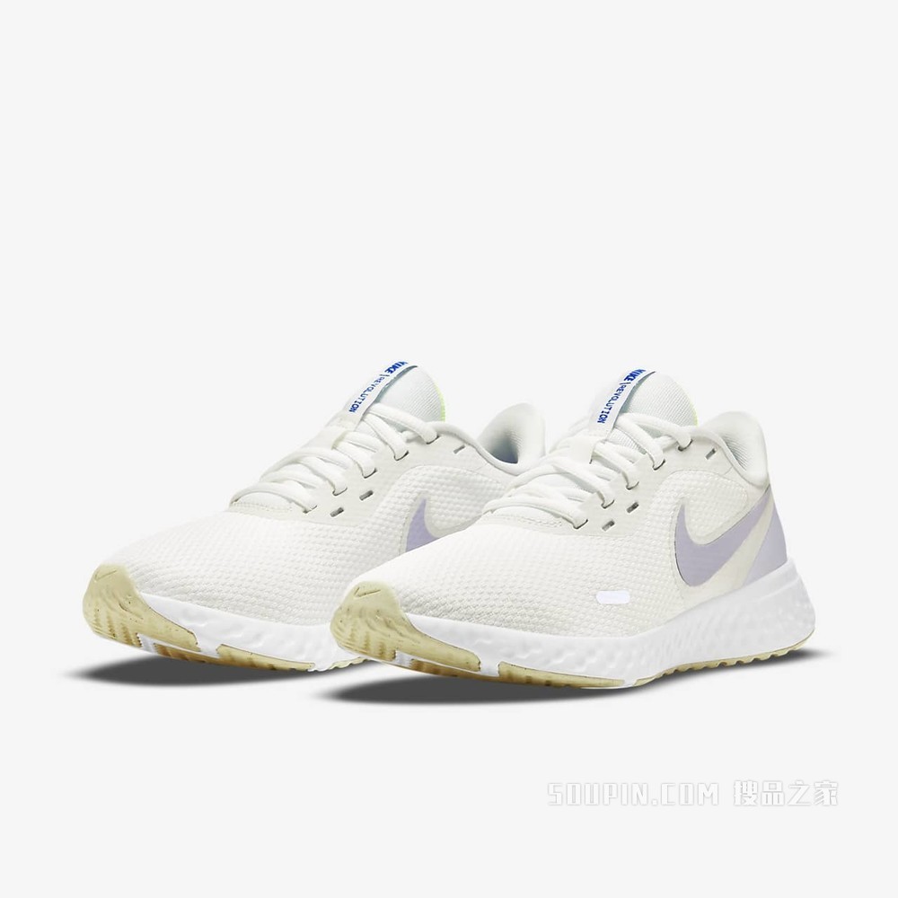 Nike Revolution 5 女子跑步鞋