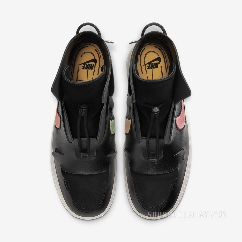 Nike Vandalised 女子运动鞋