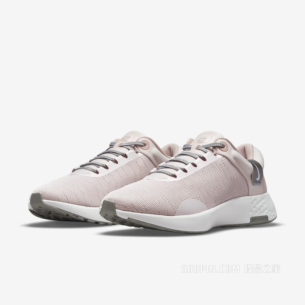 Nike Renew Serenity Run PRM 女子跑步鞋