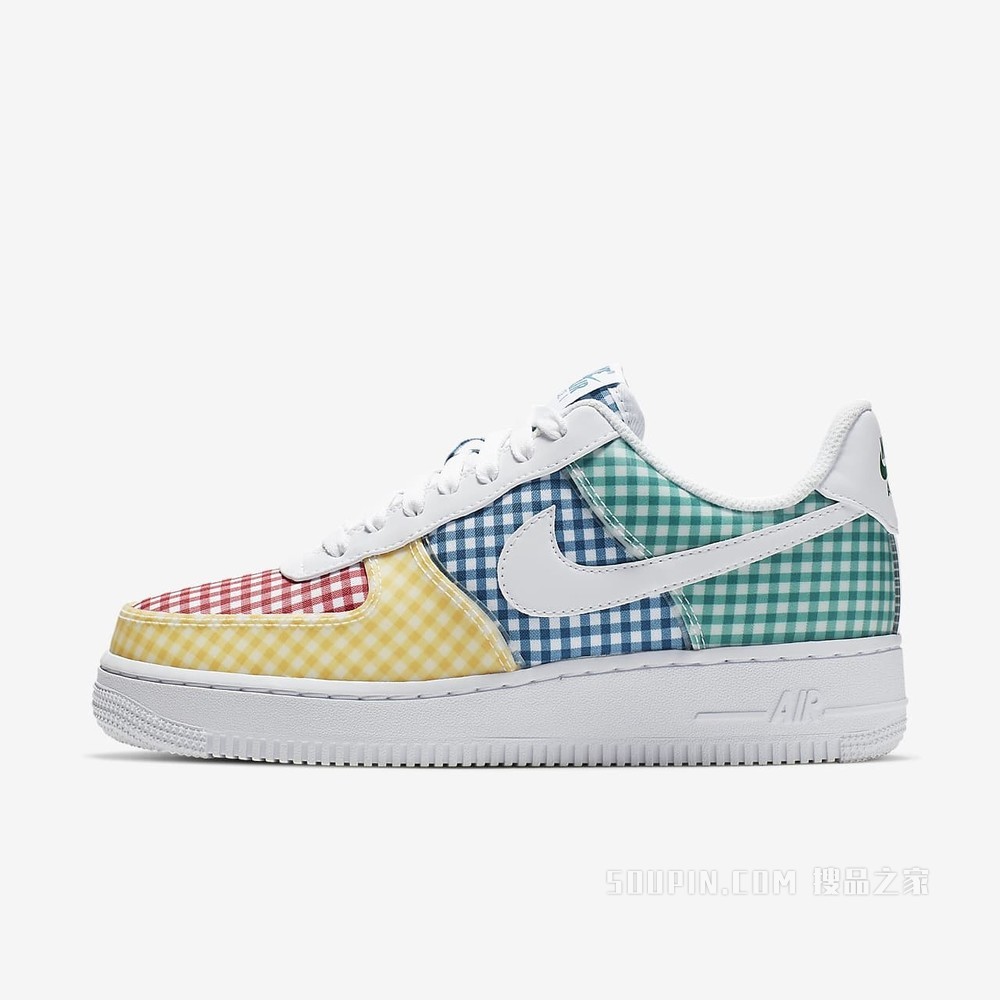 Nike Air Force 1 '07 QS 女子运动鞋