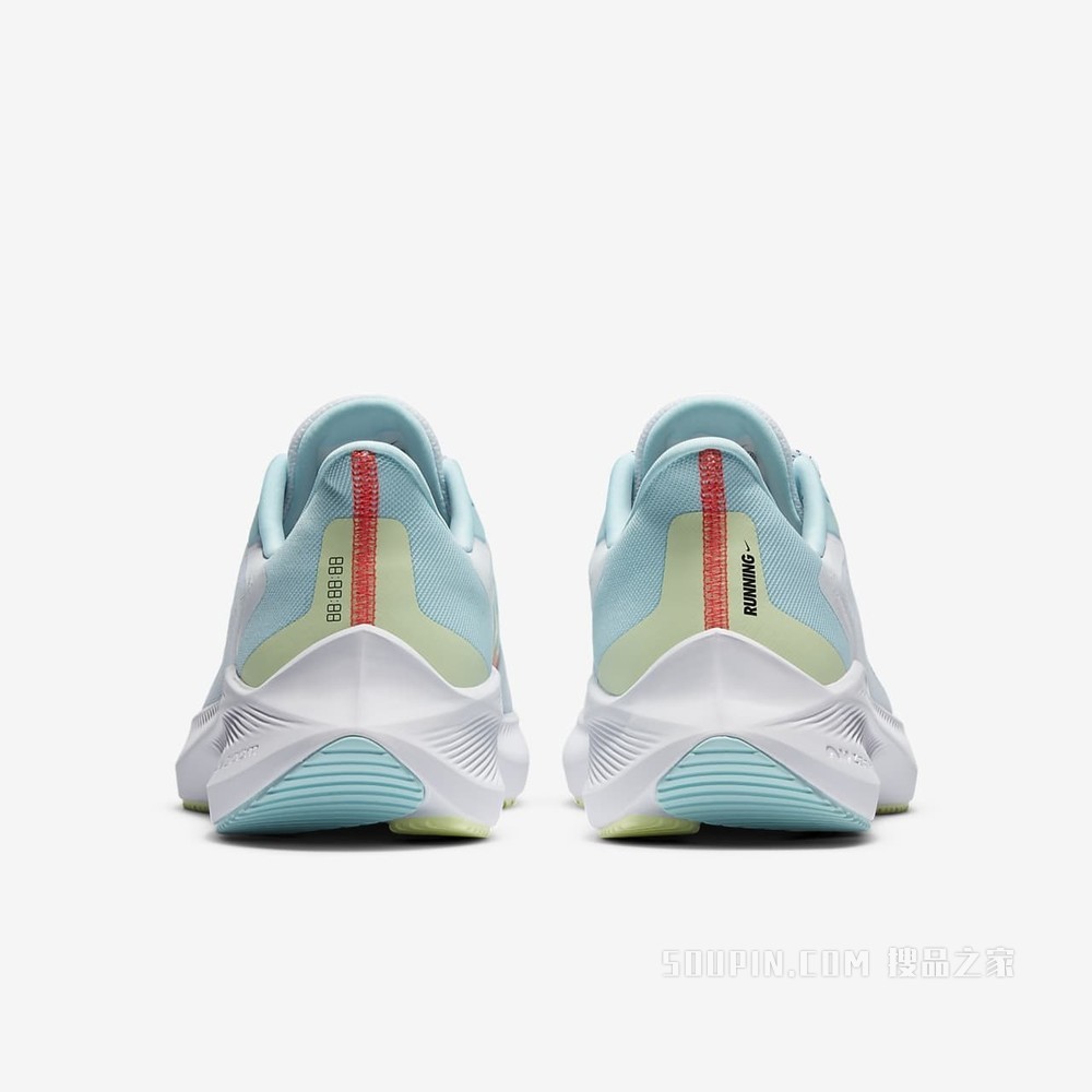 Nike Zoom Winflo 7 女子跑步鞋