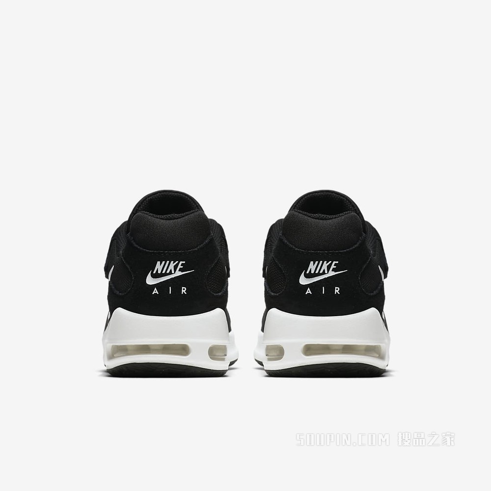 Nike Air Max Guile 女子运动鞋