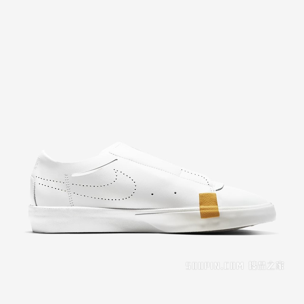 Nike Blazer Slip 女子运动鞋