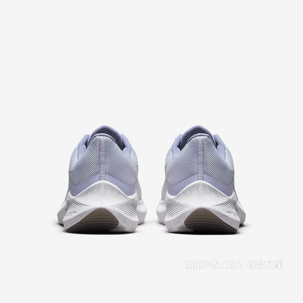 Nike Zoom Winflo 8 女子跑步鞋