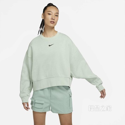 Nike Sportswear Collection Essentials 女子起绒圆领上衣