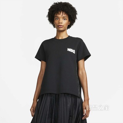 Nike x sacai 女子上衣