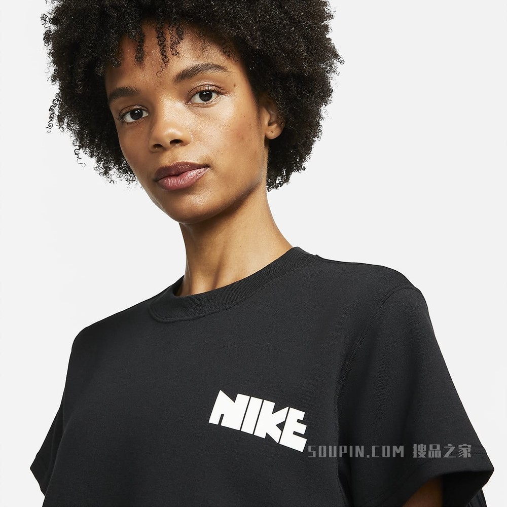 Nike x sacai 女子上衣