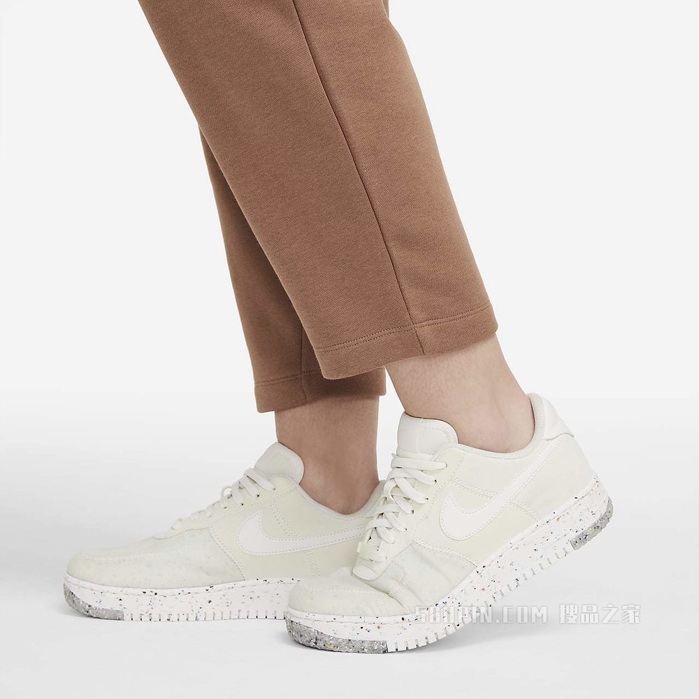 Nike Sportswear Collection Essentials Curve 女子起绒长裤