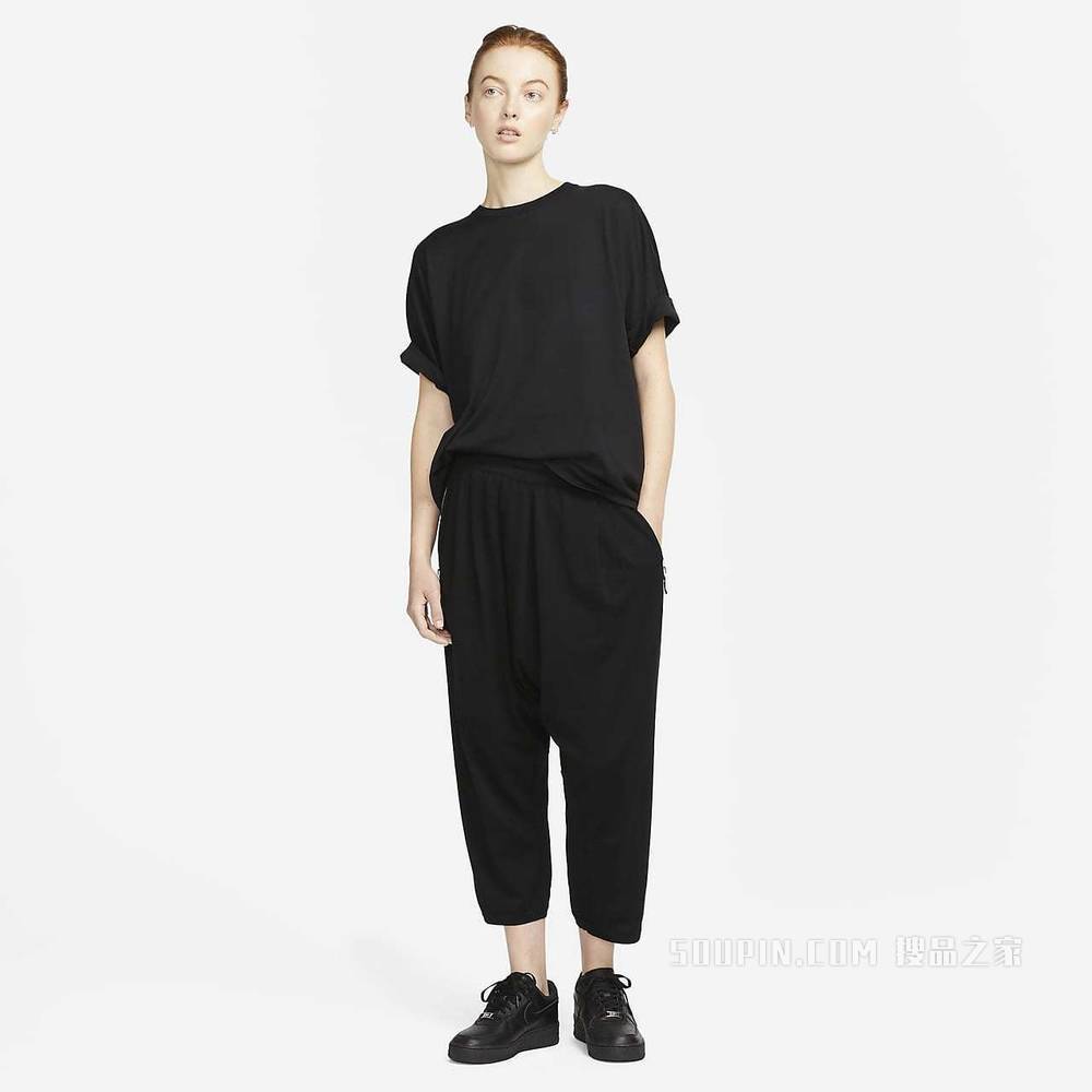 Nike ESC 女子T恤