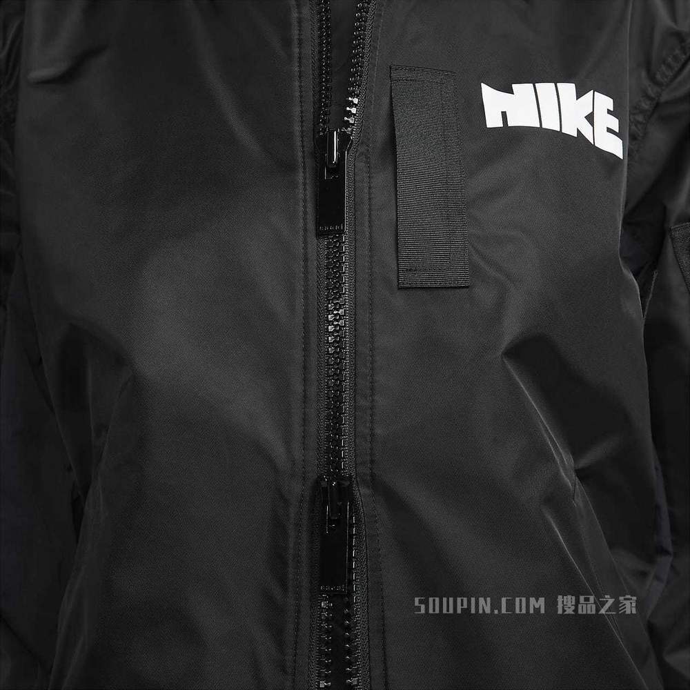 Nike x sacai 女子夹克