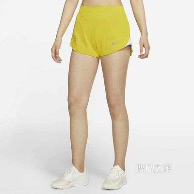 Nike Run Division Tempo Luxe 女子跑步短裤