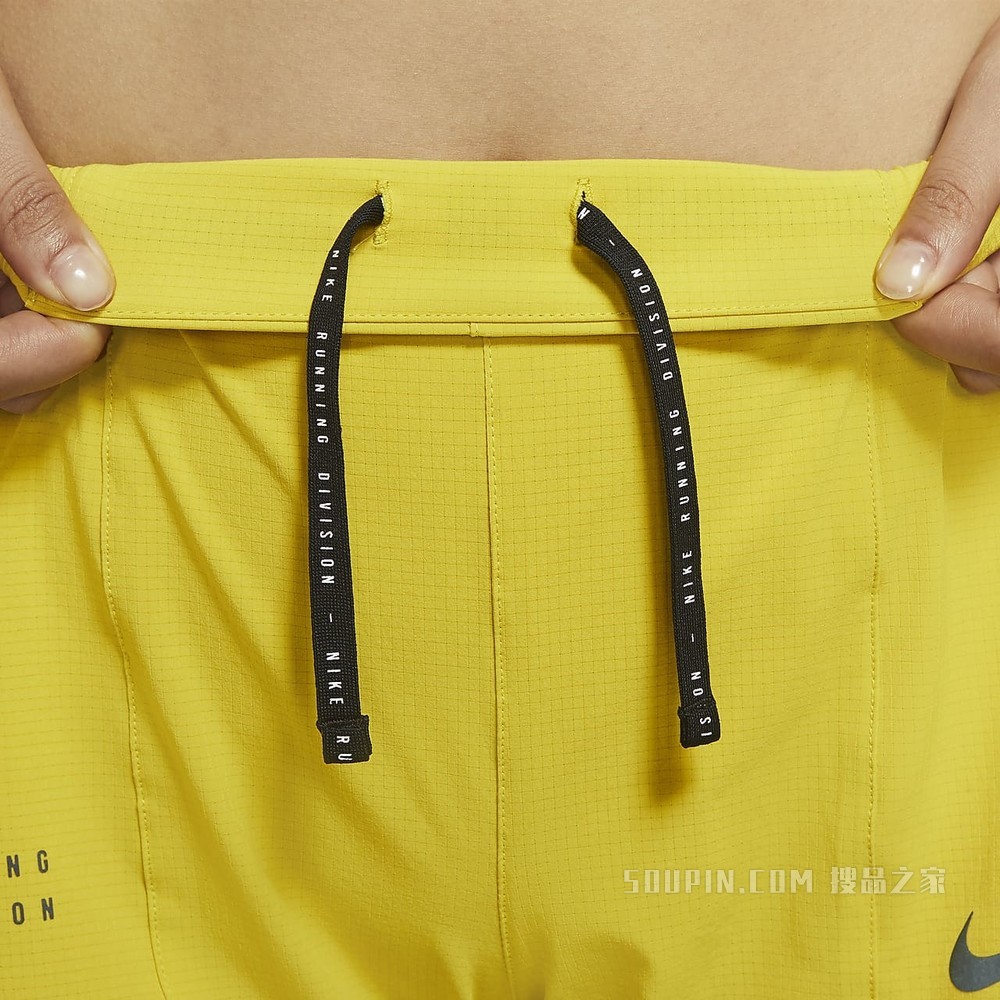 Nike Run Division Tempo Luxe 女子跑步短裤