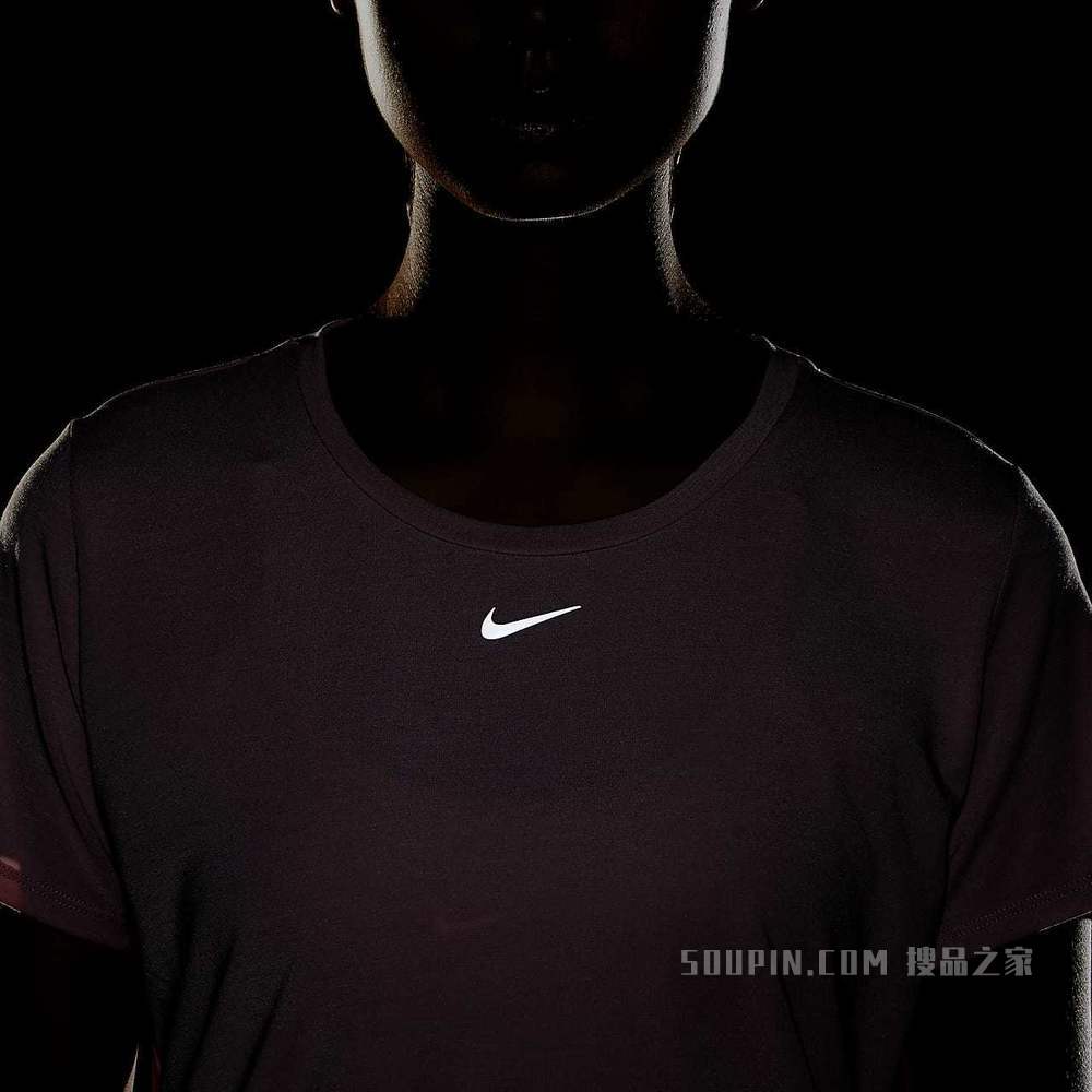 Nike Dri-FIT One Luxe 女子短袖上衣