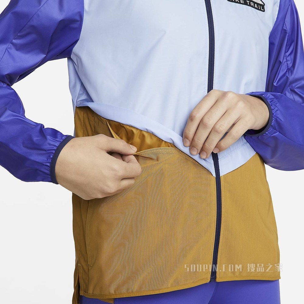 Nike Shield 女子跑步夹克