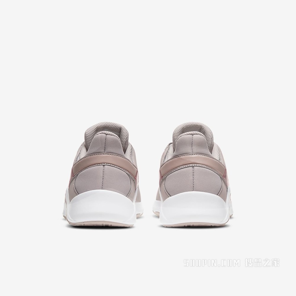 Nike Legend Essential 2 女子训练鞋