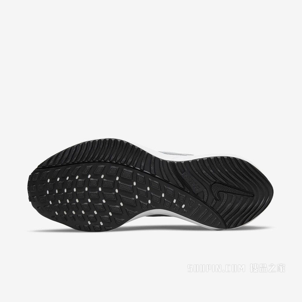 Nike Air Zoom Vomero 16 女子跑步鞋
