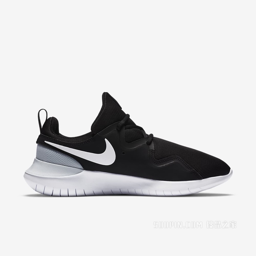 Nike Tessen 女子运动鞋