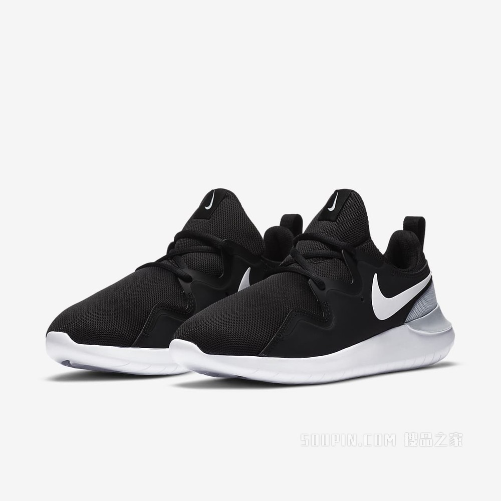 Nike Tessen 女子运动鞋