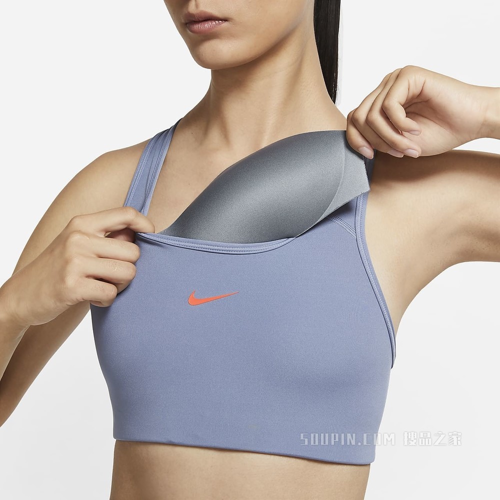 Nike Swoosh 女子中强度支撑一片式衬垫运动内衣