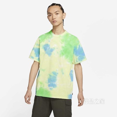 Nike Sportswear Premium Essentials 男子扎染T恤