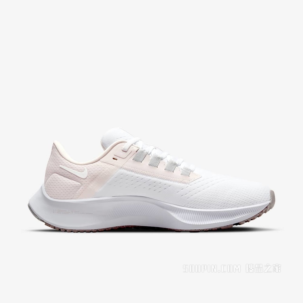 Nike Air Zoom Pegasus 38 女子跑步鞋