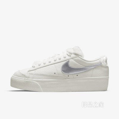 Nike Blazer Low Platform 女子运动鞋