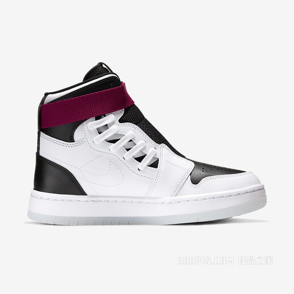 Air Jordan 1 Nova XX 女子运动鞋