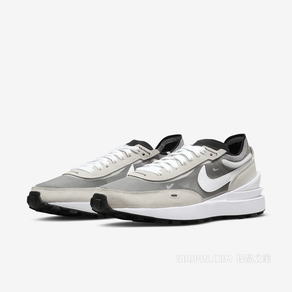 Nike Waffle One 女子运动鞋