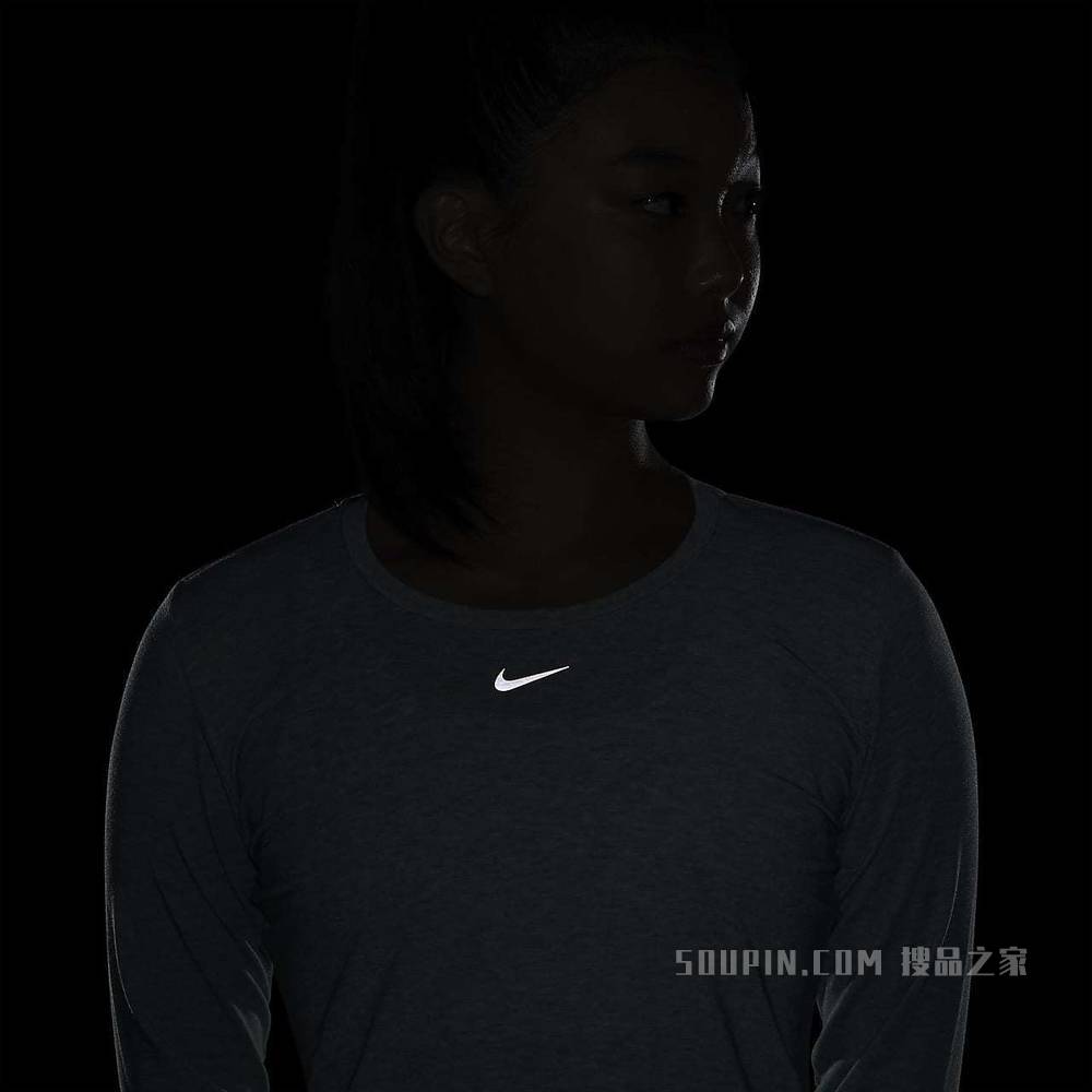 Nike Dri-FIT One Luxe 女子长袖上衣
