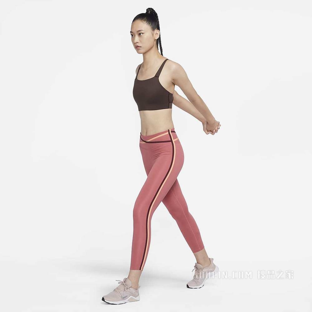 Nike Swoosh Luxe 女子中强度支撑衬垫运动内衣