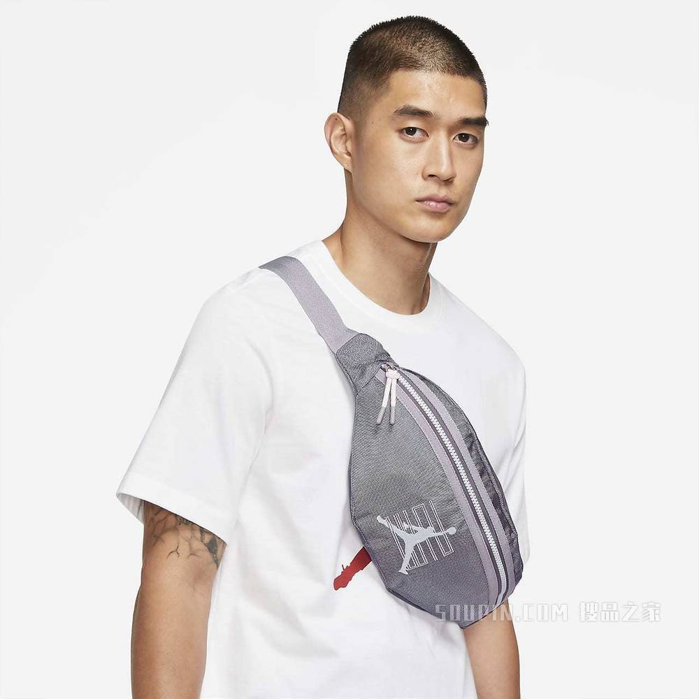 Jordan Crossbody 腰包