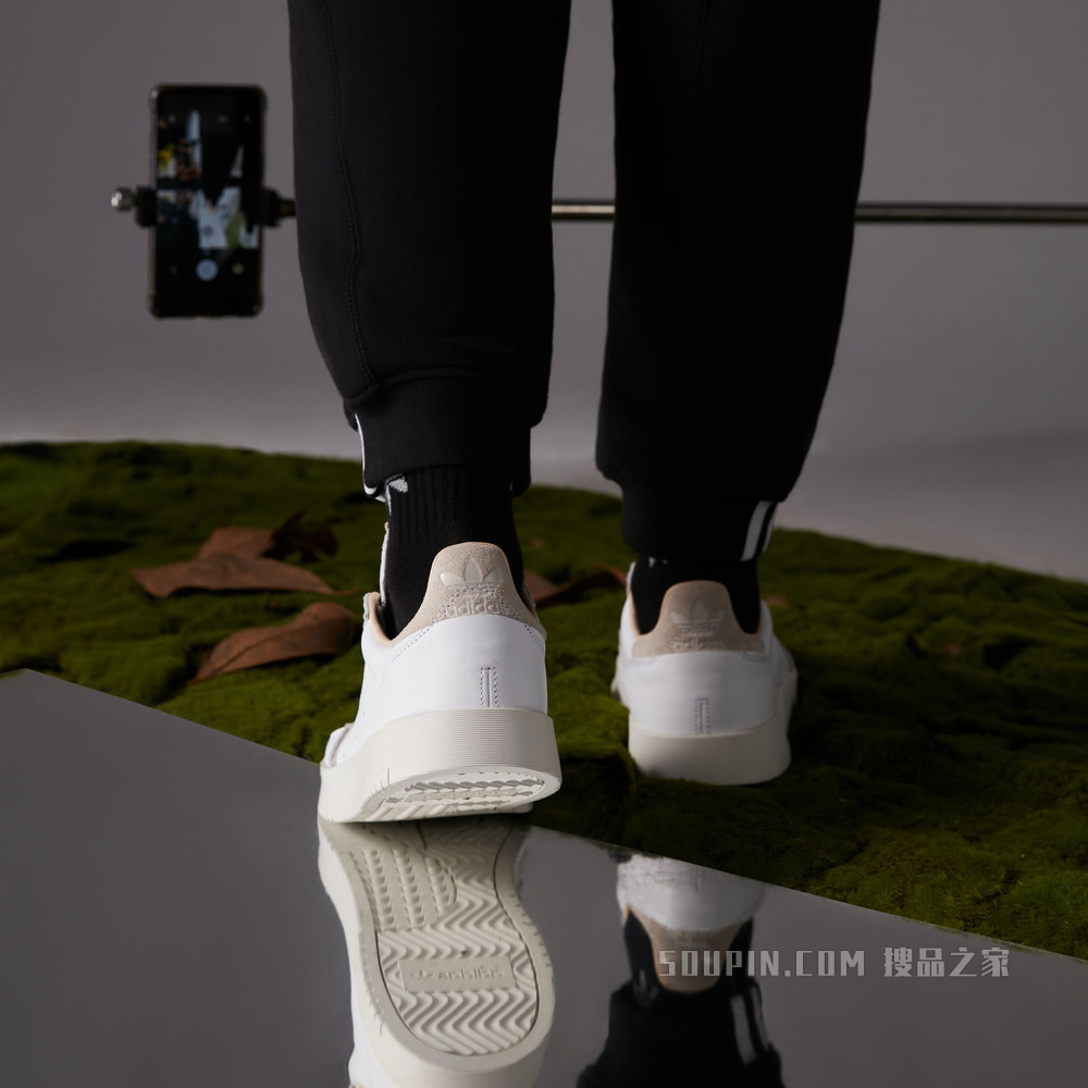 SUPERCOURT 经典运动小白鞋