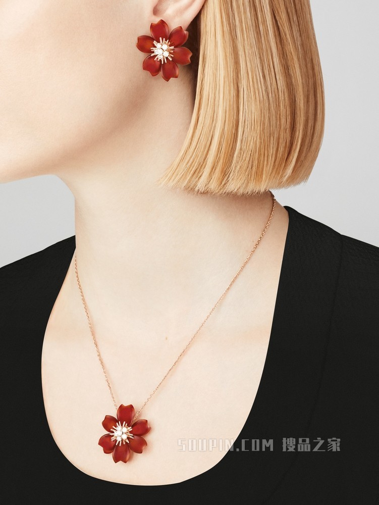 Rose de Noël吊坠胸针，小号款式，玫瑰金，红玉髓，钻石