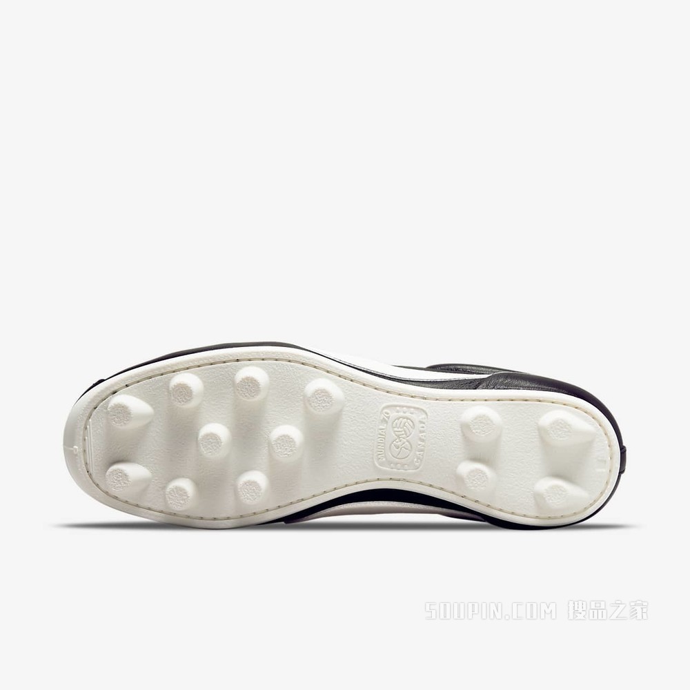 The Nike 男/女足球鞋