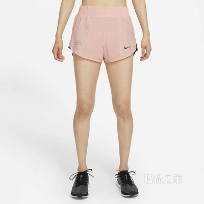 Nike Run Division Tempo Luxe 女子跑步短裤