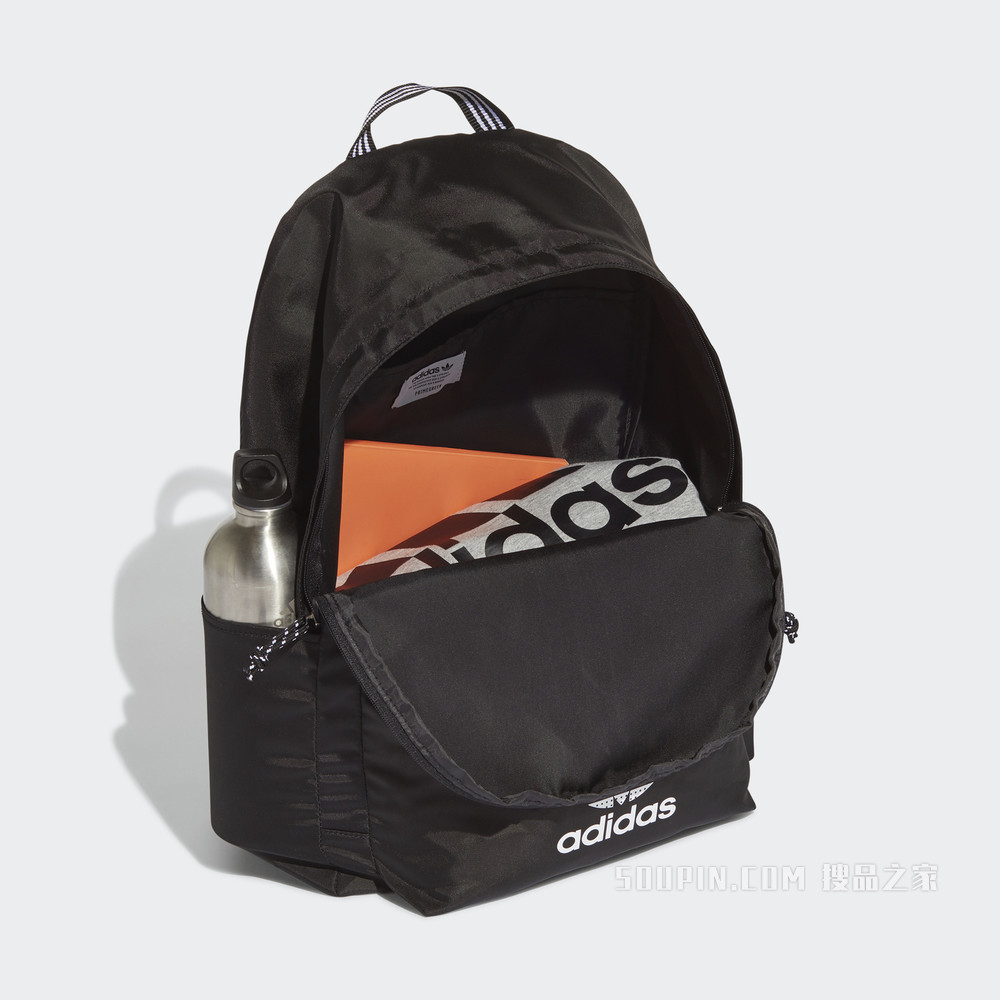 AC BACKPACK 双肩背包