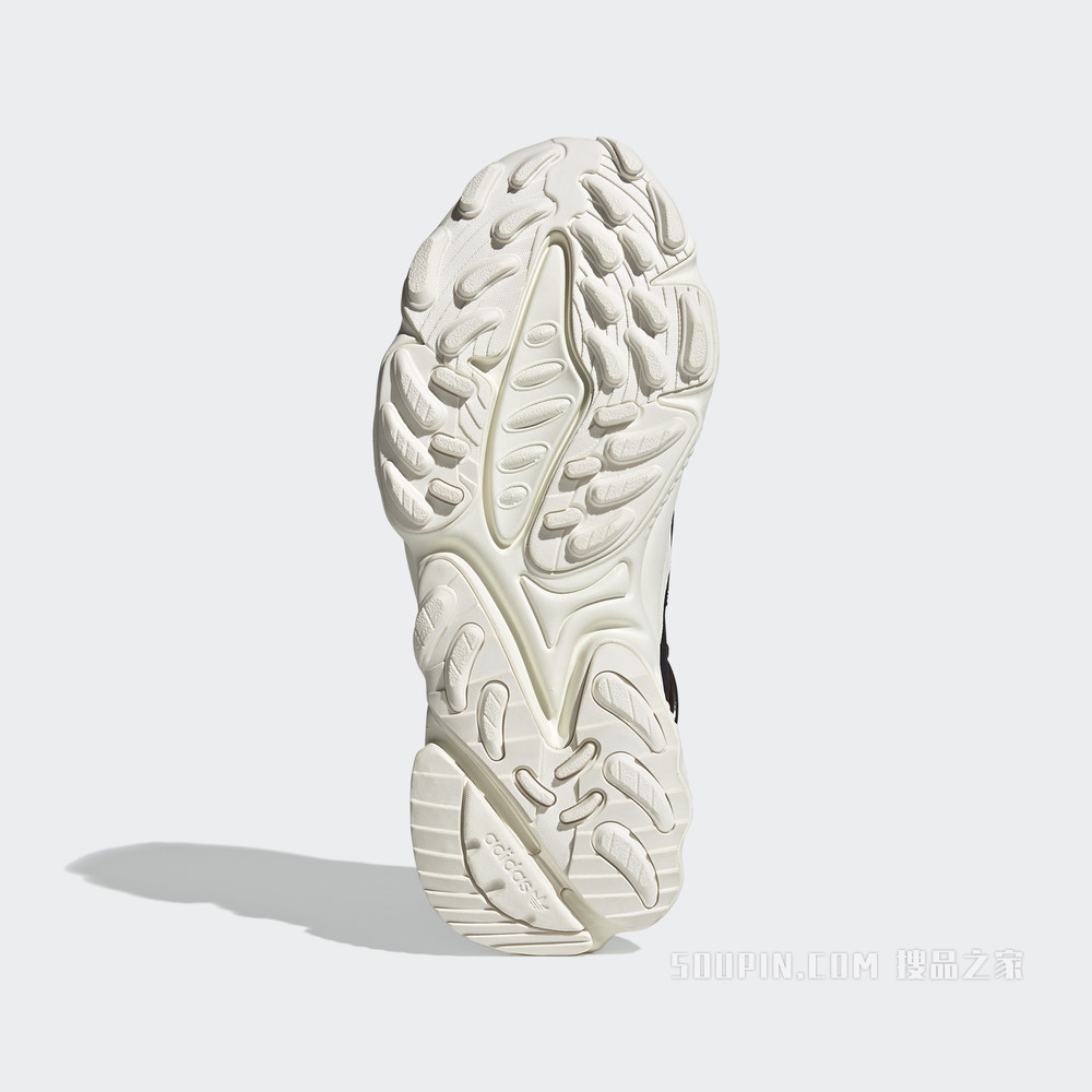 OZWEEGO TR W 经典运动鞋