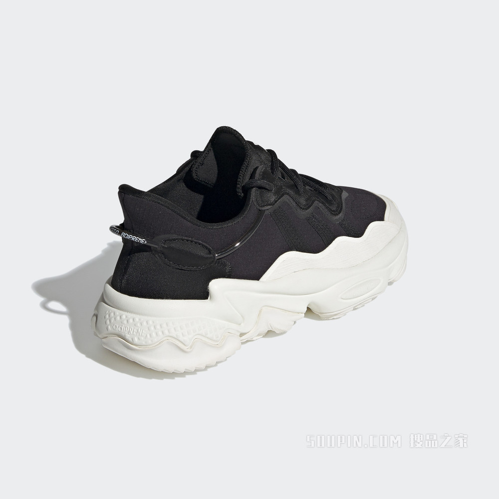 OZWEEGO TR W 经典运动鞋