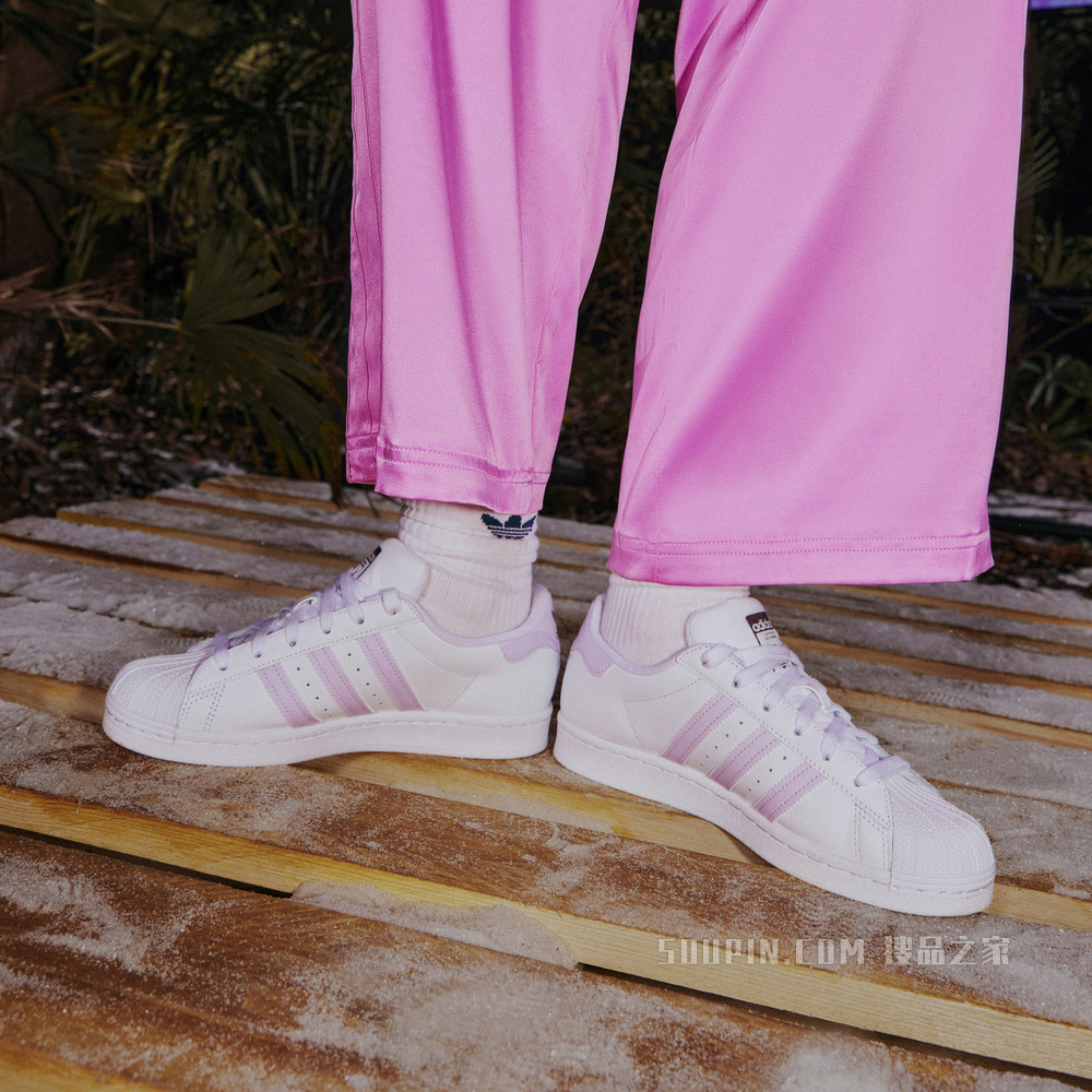 SUPERSTAR W 经典运动小白鞋