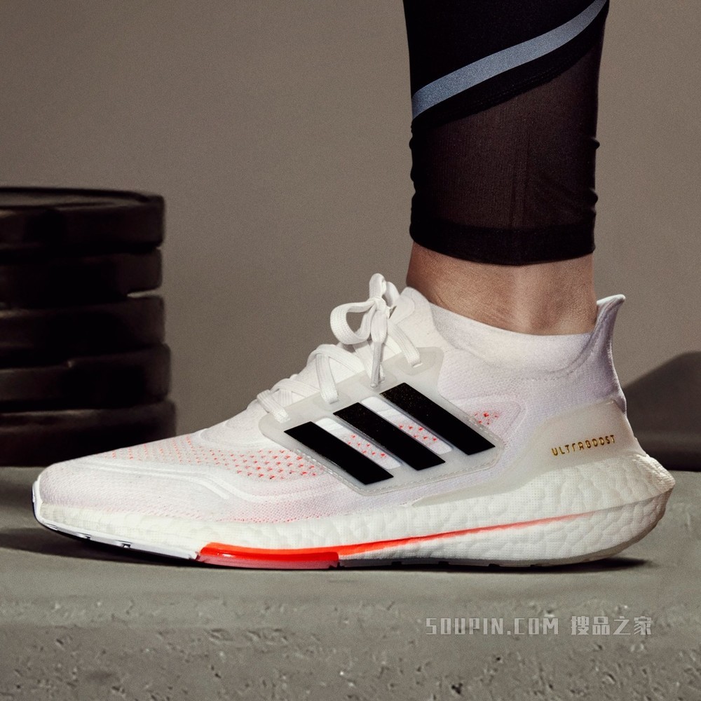 ULTRABOOST 21 W 新款低帮畅跑缓震回弹跑步运动鞋