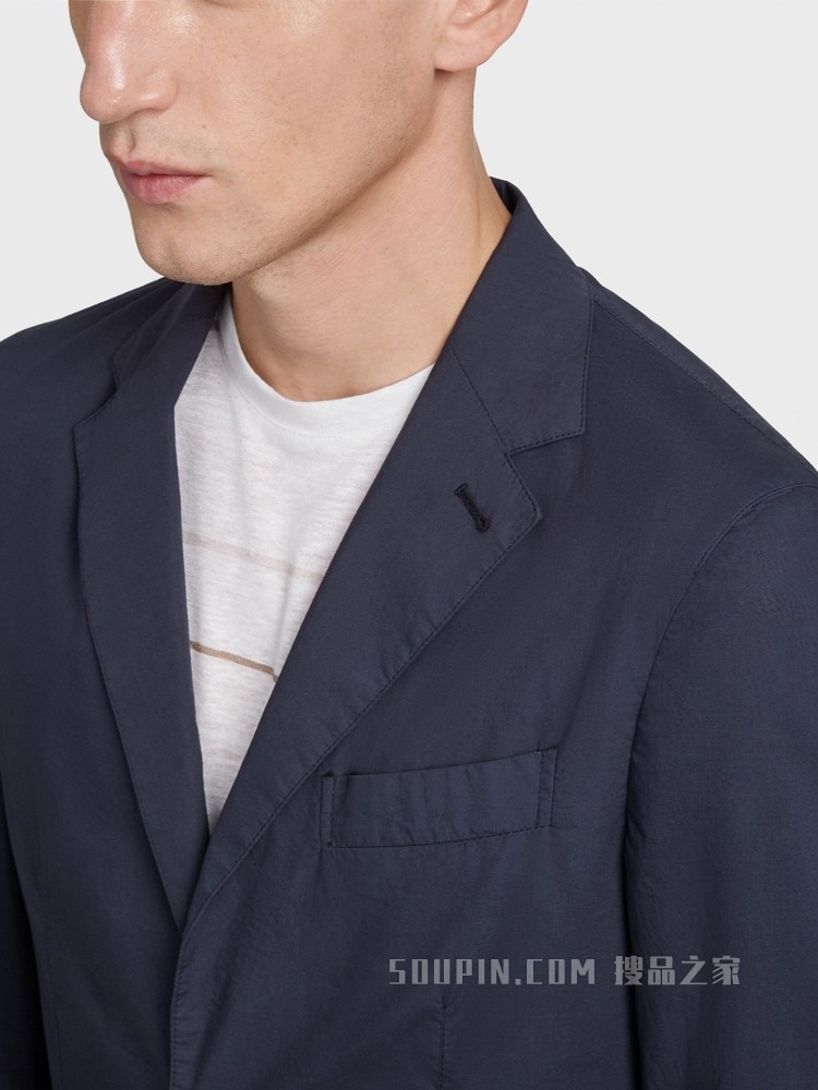 海军蓝 Telavela 弹力棉质成衣水洗西装外套，合身版型