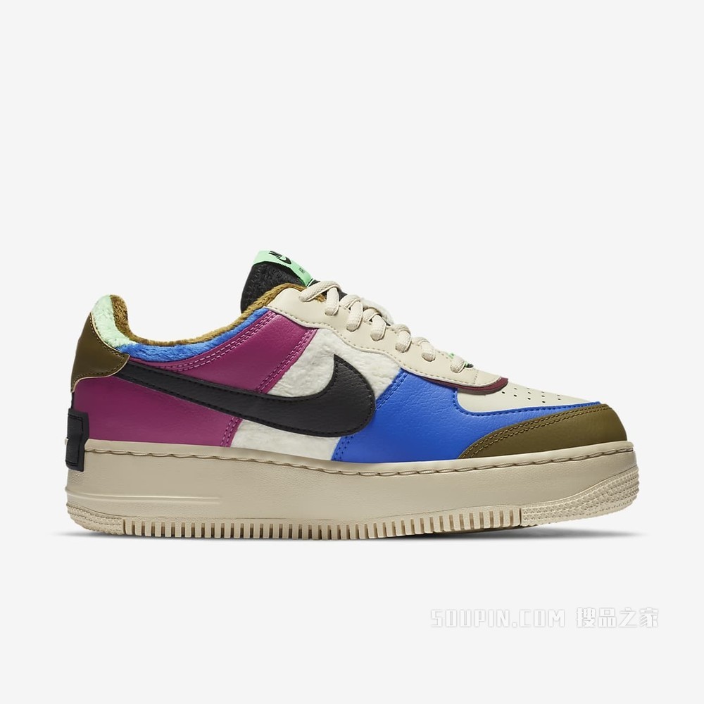 Nike AF1 Shadow SE 女子运动鞋