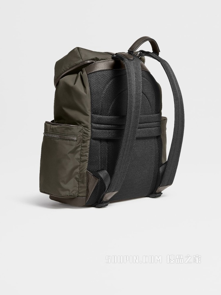 军绿色 PELLETESSUTA™ 配尼龙 Special 双肩背包