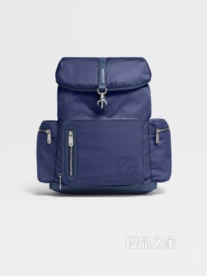 浅蓝色尼龙 Z 字复古标识 Special 双肩背包