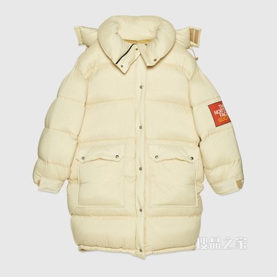 The North Face x Gucci联名系列羽绒夹克 象牙白色