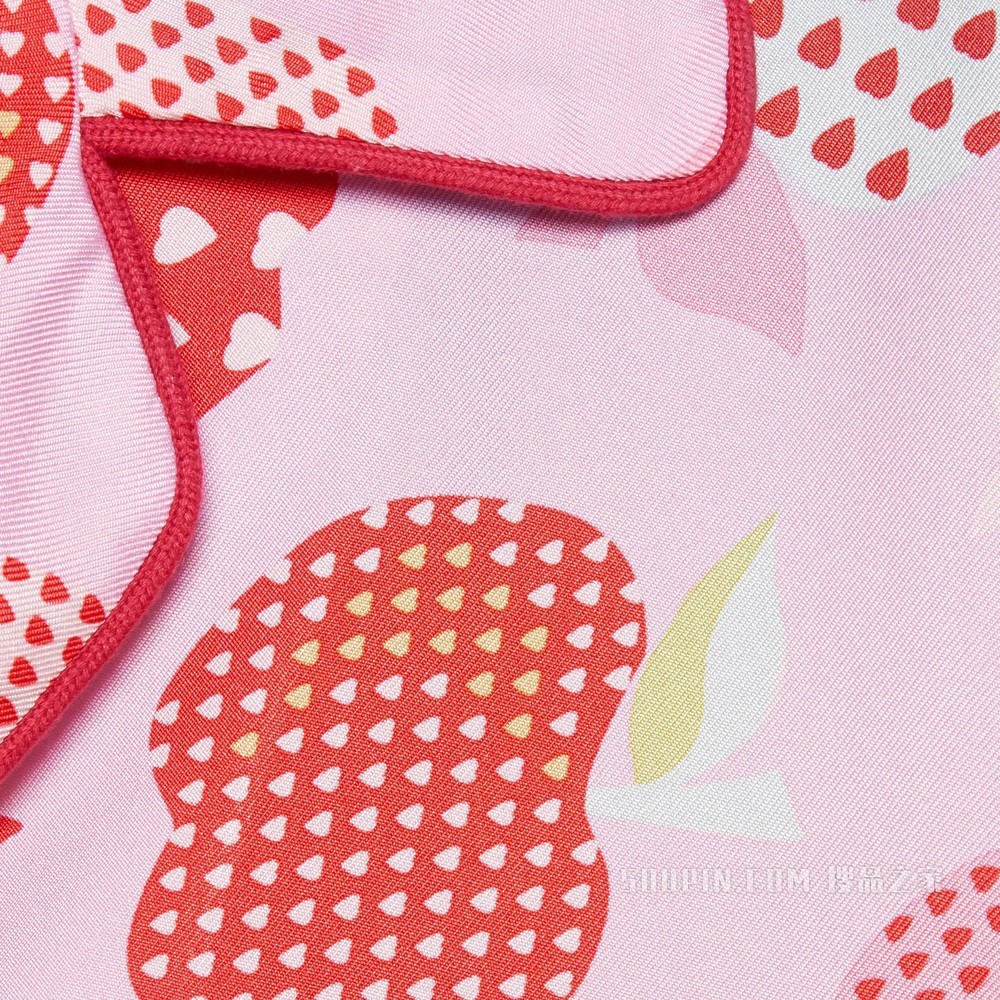 女士心苹果图案真丝衬衫 粉色