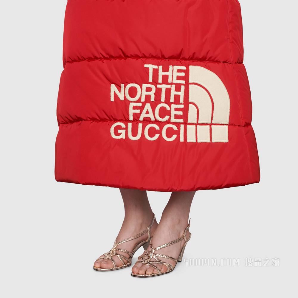 The North Face x Gucci联名系列尼龙半身裙 红色